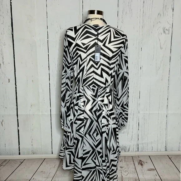 Kardashian Kollection - Picture 9 of 14